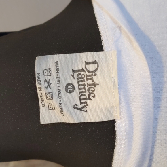Dirtee Laundry tie front tank top - Picture 7 of 7